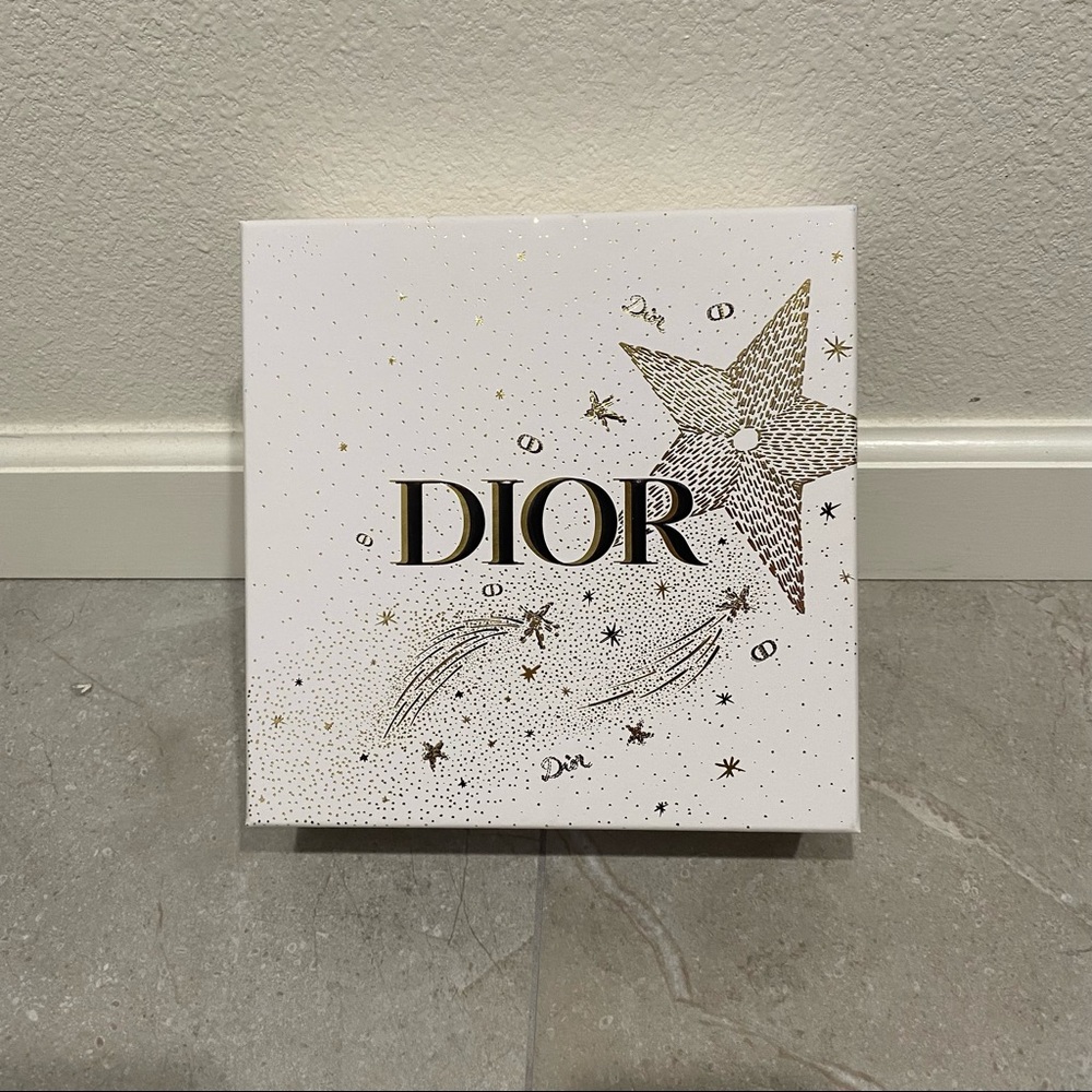 white dior perfume fragrance empty designer luxury holiday small gift box